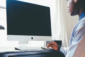 How Does Virtual Assistant Get Data Via APIs for Consulting?